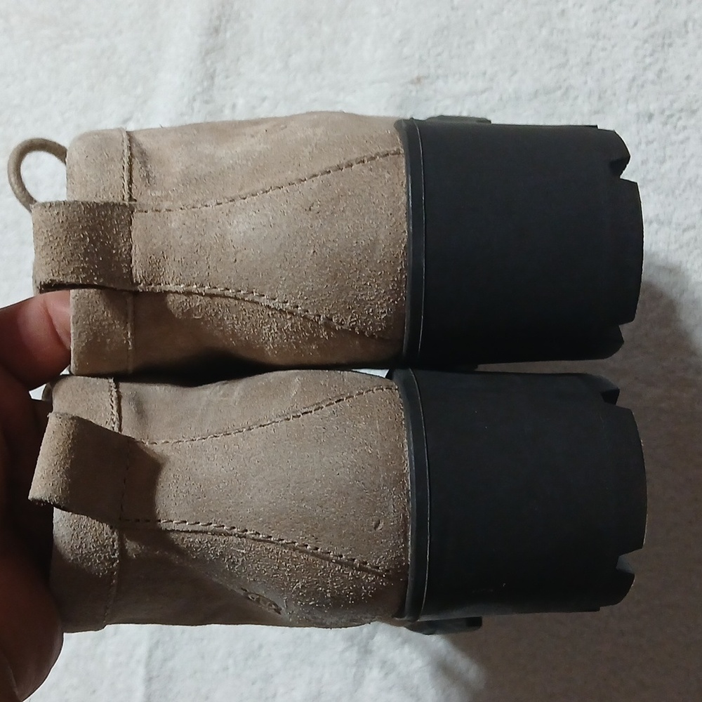 Born Griffin Lace-Up Cream Booties Size 9 Womans - Picture 4 of 7